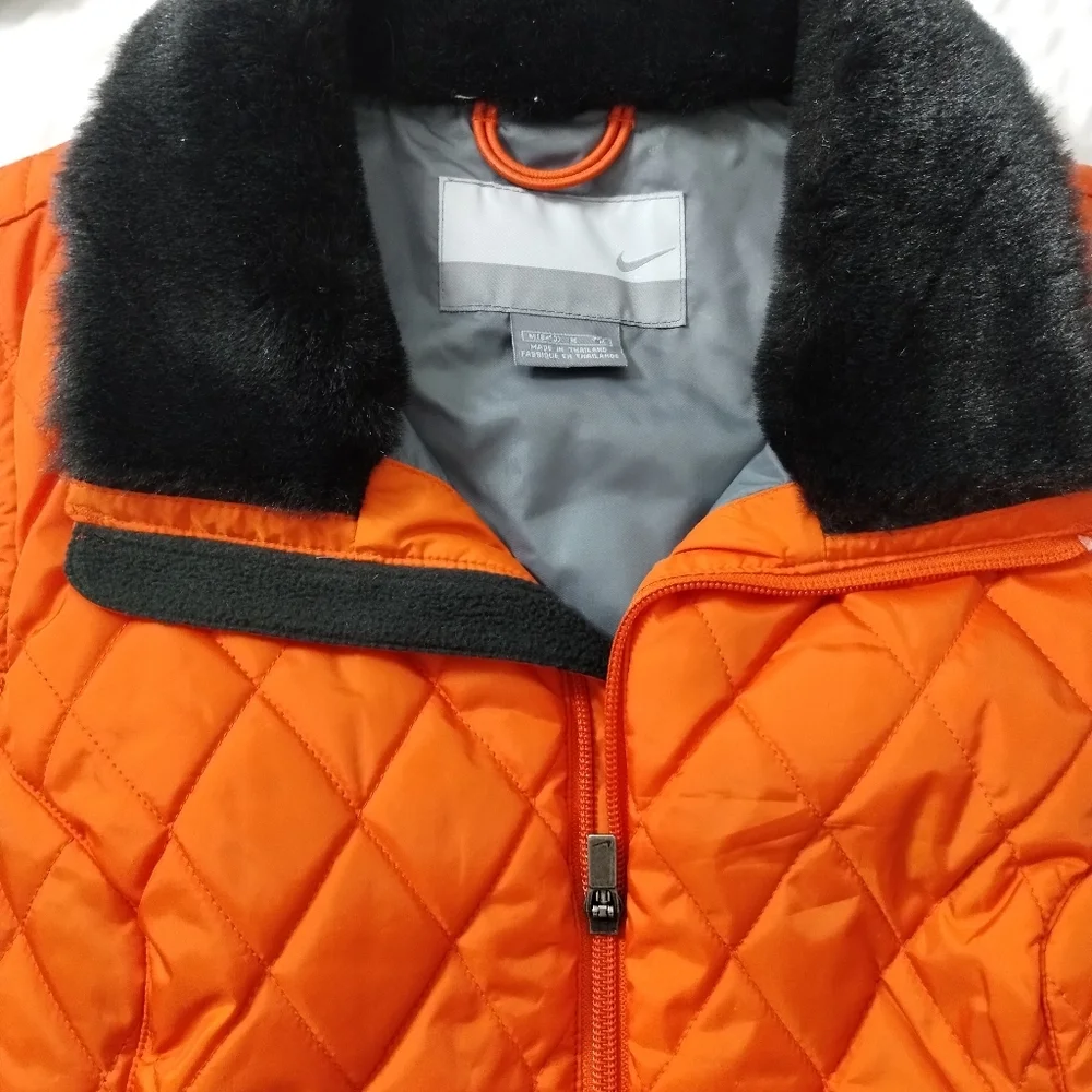 Nike Women's Quilted‎ Puffer Gorpcore Outdoors Equestrian Preppy Vest Size M